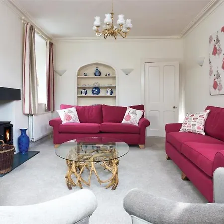 Holiday home Eller Close House *